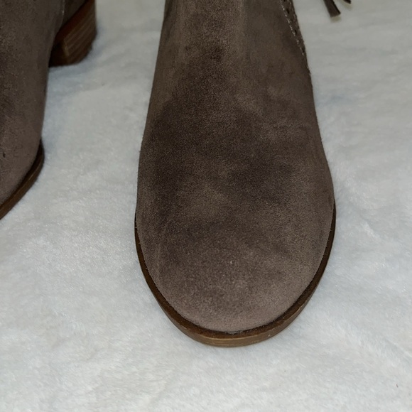 Lucky Brand “cuetifull” little ankle booties - Picture 6 of 9